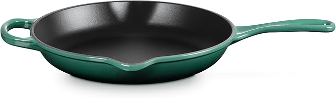 Le Creuset Enameled Cast Iron Signature Iron Handle Skillet, 10.25", Artichaut