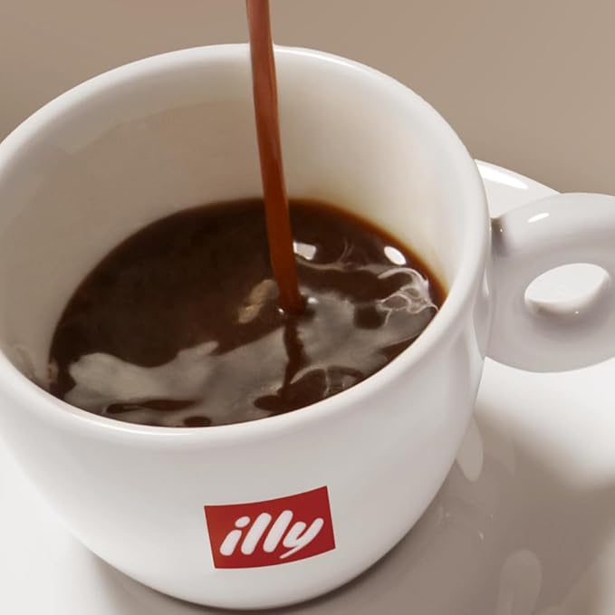 illy Ground Coffee Moka - 100% Arabica Beans - Rich Aromatic – Classico Medium Roast - Notes of Caramel, Orange Blossom & Jasmine - No Preservatives – 8.8 Ounce, 12 Pack