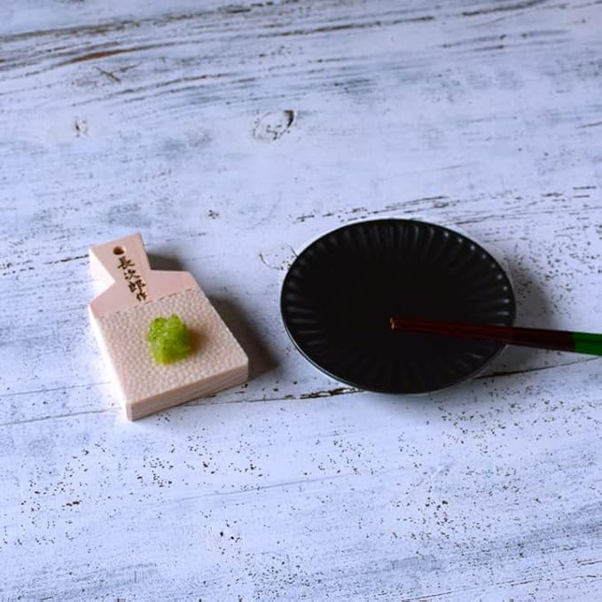 Japanese Traditional Grater for Wasabi and Ginger with Minoyaki Plate Made in Japan (with Minoyaki small plate, Black plate & Grater small size)
