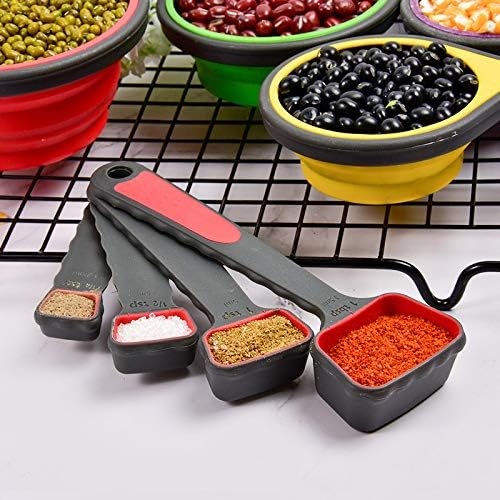 Collapsible Silicone Soft Measuring Cups and Measuring Spoons,8 pieces Portable Food Grade Silicone Measurement Cup for Liquid & Dry Measuring Baking & Travel Measuring Cup，space saver (Purple)