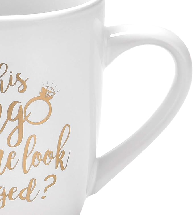 Maustic Engagement Gift Does This Ring Make Me Look Engaged Coffee Mug Funny Mug Novelty Coffee Mug Gift for Women Men Engagement Anniversary Birthday Christmas