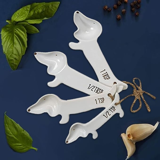 VOTUM White Dachshund Ceramic Measuring Spoon Set – Set of 4 Cute Weiner Dog Themed Kitchen Baking Tools – Gift for Dog Lovers