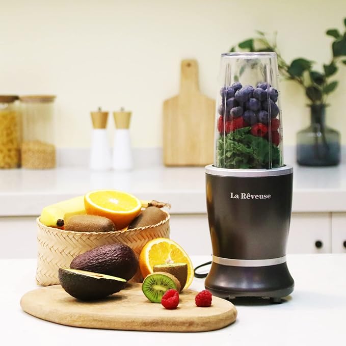 La Reveuse Personal Size Blender 250 Watts Power for Shakes Smoothies Seasonings Sauces with 1 Piece 15 oz Cup,1 Piece 10 oz Mug,BPA-Free (Black)