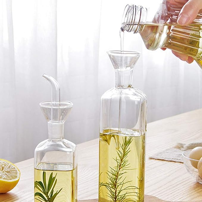 LandHope Oil Bottle Glass Olive Oil Dispenser Bottle Glass Cooking Oil Vinegar Measuring Dispenser With Spout for Kitchen and BBQ (500 ml/17 oz)