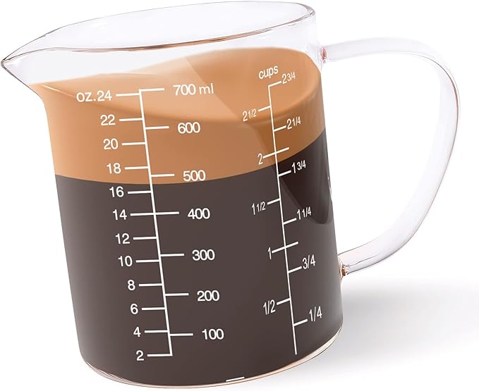 Newness Glass Measuring Cup with Handle, 700 ML (0.7 Liter, 2 3/4 Cup) Measuring Cup with Three Scales (OZ, Cup, ML/CC) and V-Shaped Spout, Measuring Beaker for Kitchen or Restaurant, Easy to Read