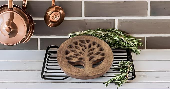 Handmade Wooden Trivet For Hot Dishes Plates & Pots Holder Hot Pad For Kitchen & Dining Table Decor Cookware Heat Resistant Rustic Decorative Carvings Tabletop Home & Dining Table Essentials (Antique)