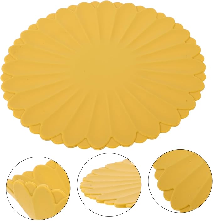 Heat-Resistant Silicone Trivet Mats, Non-Slip Hot Plate Holder for Kitchen Countertops & Dining Table, Reusable Pot Holder Pad with Secure Grip, Dishwasher Safe (Yellow, Diameter: 18cm/7.09")