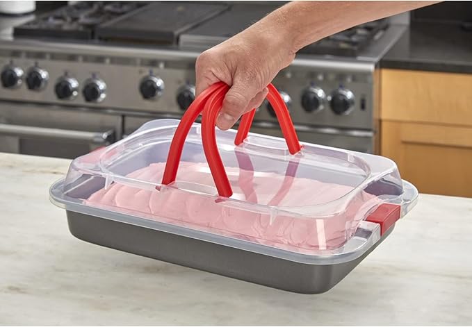 Nifty Solutions Cake Pan & Muffin Pan with Lid, 2 Piece Baking Pans Set - 9 x 13 Cake Pan & 12-Cup Muffin Pan, Non-Stick Pans, Kitchen Bakeware, Dishwasher Safe