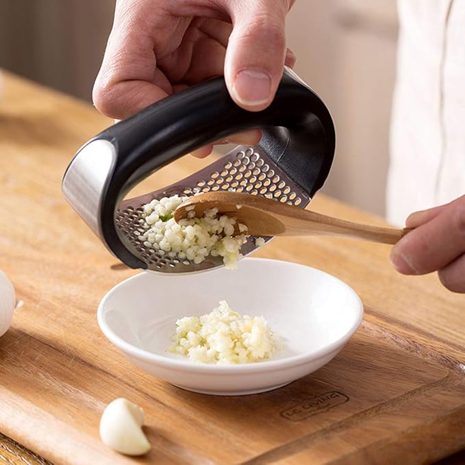 Garlic Press Rocker Stainless Steel Ginger Crusher Squeezer Kitchen Gadget with Ergonomic handle, Silicone Tube Garlic Peeler and Cleaning Brush Tool Set