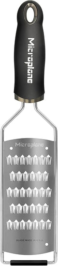 Microplane Gourmet Series Julienne Vegetable Grater, Handheld Carrot Shredder (Black)