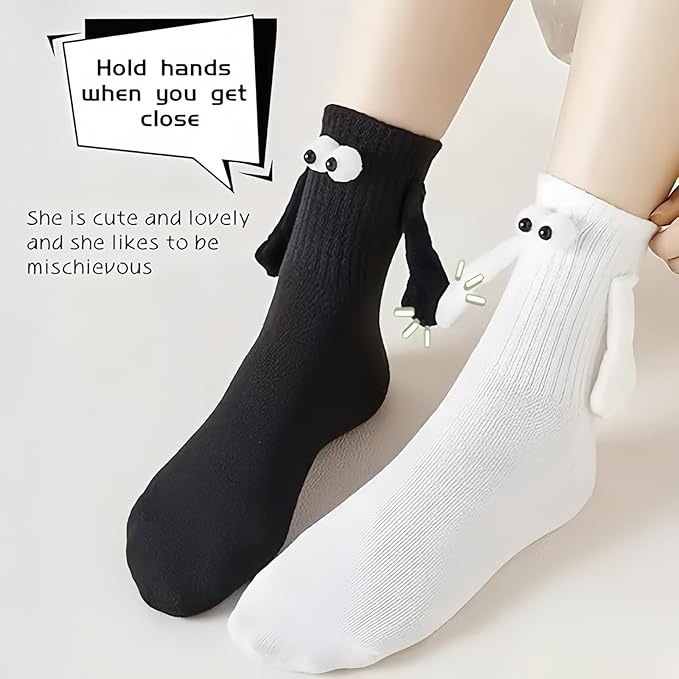 2 Pairs Magnetic Holding Hands Socks Funny Couple Gifts, Best Friend, Engagement, Anniversary, Teens Gag Cute Weird Stuff