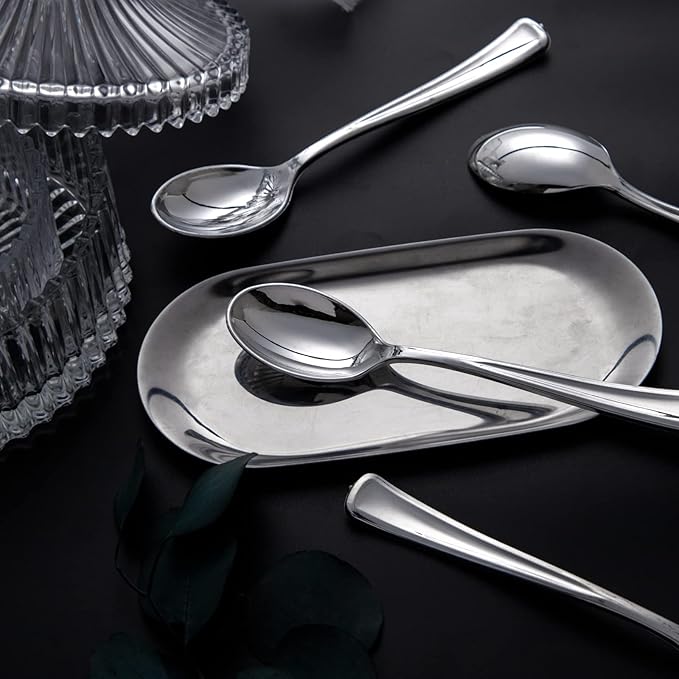 Liacere 200PCS Silver Plastic Spoons - Heavy Duty Disposable Spoons - dessert Spoons for Wedding & Party & New Year & Valentine's Day