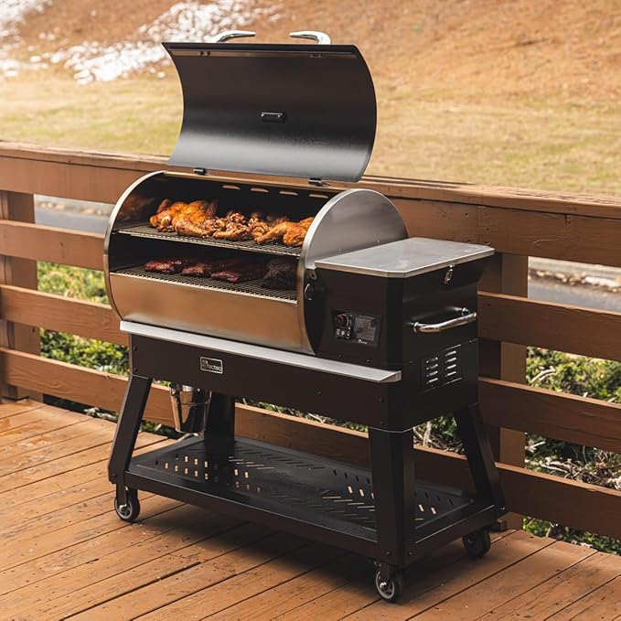 Backyard Beast 1200 BBQ Master Bundle