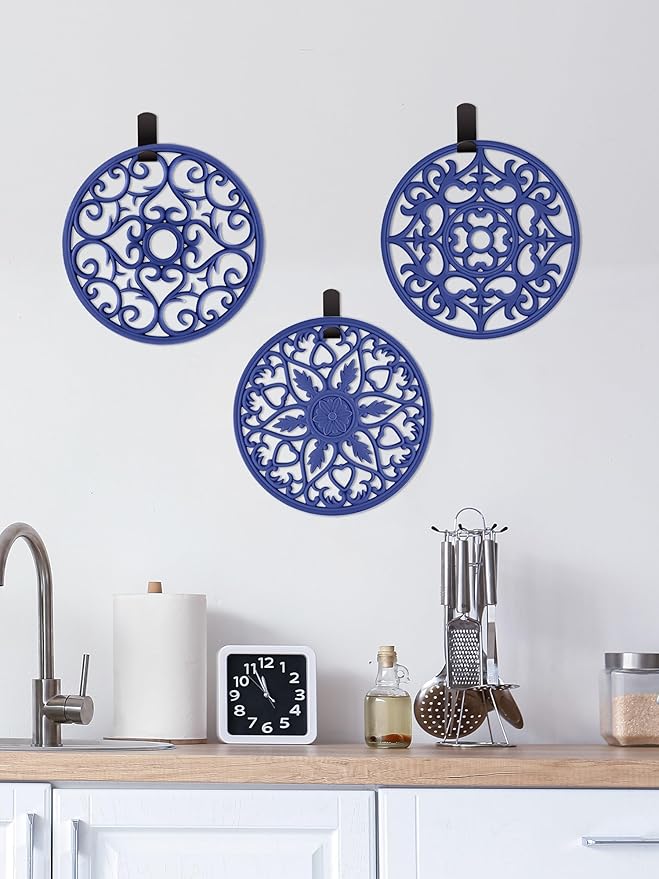 SMARTAKE 6 Set Silicone Trivet Mats, Multi-Use Carved Trivet Mat, Insulated Non-Slip Durable Kitchen Mats, Flexible Modern Kitchen Table Mat, for Hot Dishes, Pots, Dining Countertop, Navy Blue