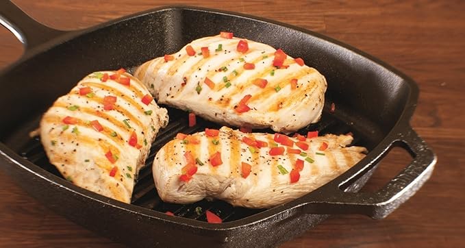 Lodge Manufacturing Company Lodge Cast Iron 10.5-inch Square Grill Pan, Black