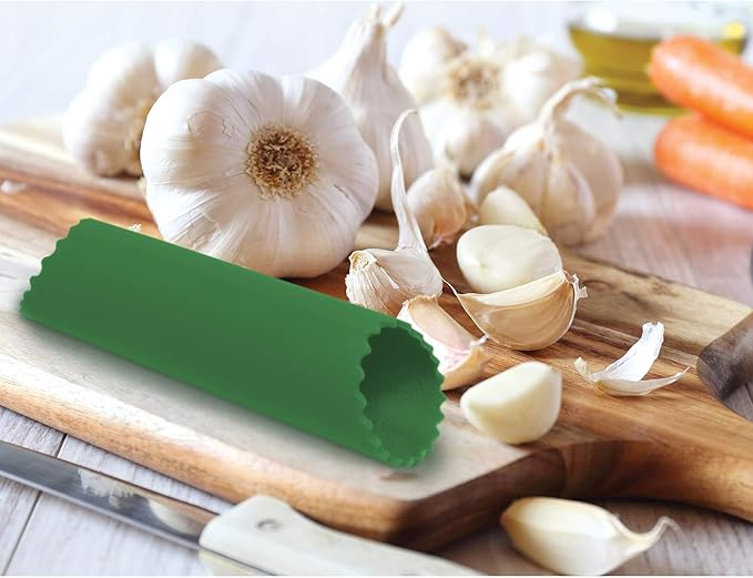 Fantes 43836 Silicone Garlic Peeler Tube, Green, The Italian Market Original Since 1906 5 x 1.5-inches
