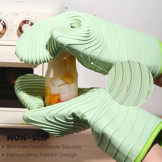 4 Pieces Oven Mitts and Pot Holders of Macaron Color Thickened Non-Slip Silicone Kitchen Gloves, Heat Resistant up to 500F, Essential for Kitchen Baking(makal-lv)
