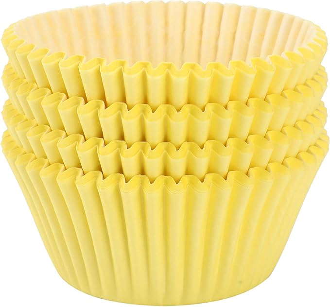 Baking Cups, 100 pieces Paper Cupcake Wrappers Nonstick Muffin Molds Baking Cup Holders for Wedding, Birthday, Baby Shower or Holiday Party (Yellow)