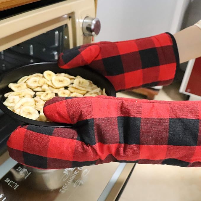 Oven Mitts and Potholders BBQ Gloves-Oven Mitts and Pot Holders with Recycled Infill Silicone Non-Slip Cooking Gloves for Cooking Baking Grilling (4-Piece Set) (Black/Red)