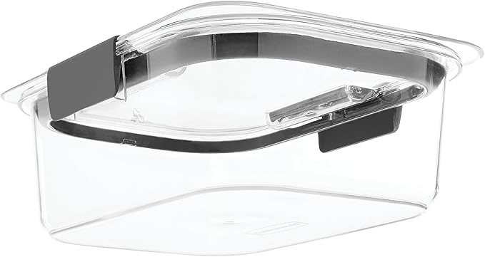 Rubbermaid Brilliance Food Storage Container