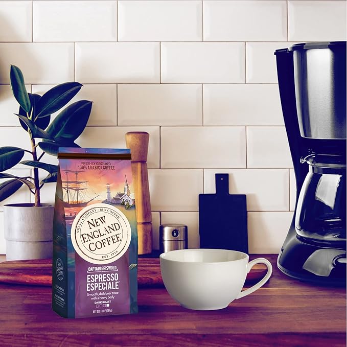 New England Coffee Espresso Especiale Dark Roast Ground Coffee, 10oz Bag (Pack of 1)