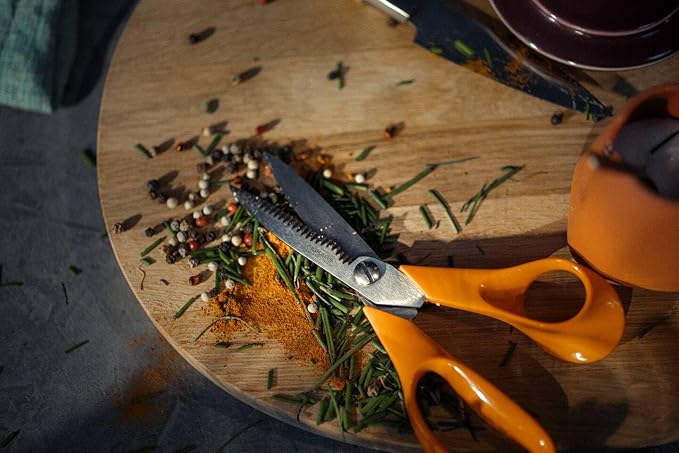 Fiskars Kitchen Scissors, Total Length: 18 cm, Quality Steel/Synthetic Material, Classic, 1000819