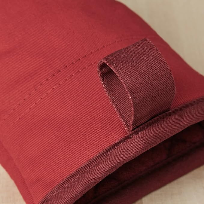KitchenAid Beacon Two-Tone Non-Slip Mini Oven Mitt Set, Passion Red/Bordeaux, 5.5"x8", 2 Piece