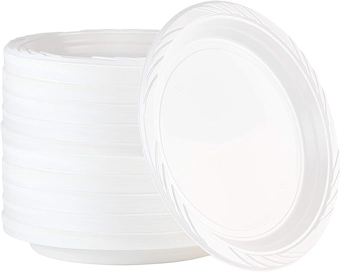 PLASTICPRO 200 Count Disposable 10 Inch White Plastic Dinner Plates Extra Large