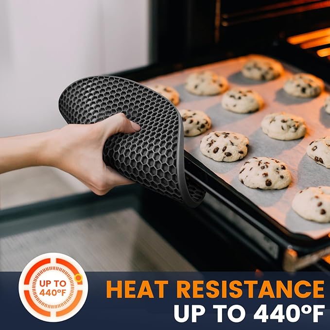 Silicone Trivet Mats 4 Heat Resistant Pot Holders Multipurpose Non-Slip Hot Pads for Kitchen Potholders, Drying mat, Jar Opener, Spoon Holder, Coaster(Black)