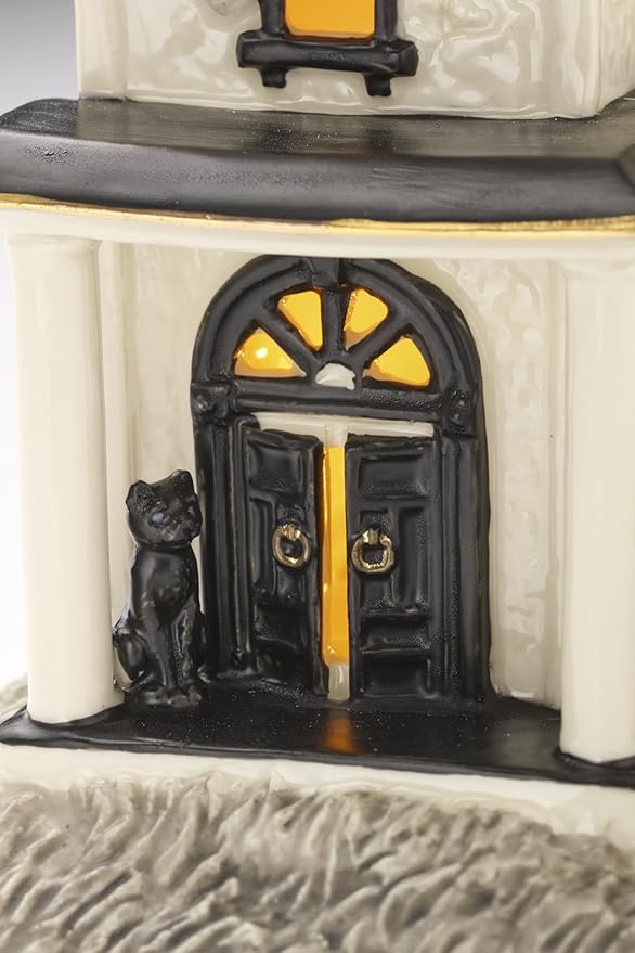 Lenox Vintage Halloween Light-Up Manor Figurine, 8.25-Inch, Porcelain Haunted House, Halloween Decor Indoor, Pumpkins, Ghost, Fall Decor Spooky Table Decoration (1 Piece) 3 AAA Batteries Not Included