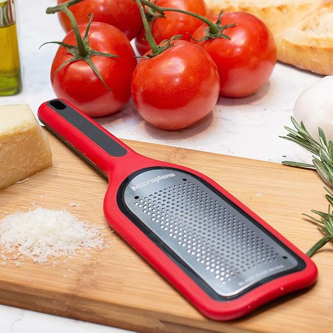 Microplane Select Series Fine Blade Cheese Grater (Red)