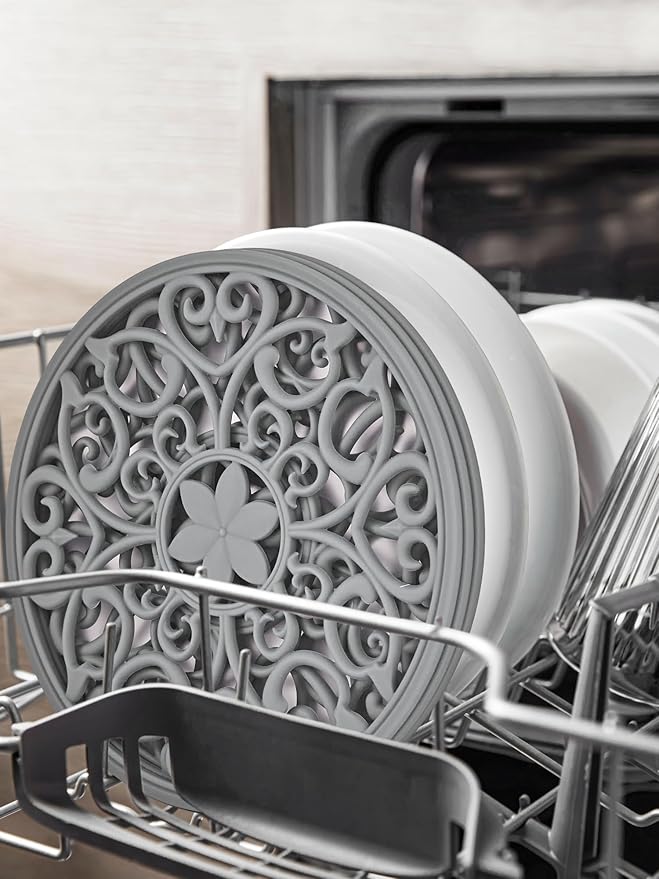 SMARTAKE 3 Set Silicone Trivet Mats, Multi-Use Carved Trivet Mat, Insulated Non-Slip Durable Kitchen Mats, Flexible Modern Kitchen Table Mat, for Hot Dishes, Pots, Dining Countertop, Grey, STM413H