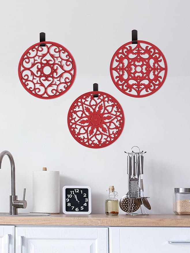 SMARTAKE 6 Set Silicone Trivets, Multi-Use Carved Trivet, Insulated Non-Slip Durable Kitchen Mats, Flexible Modern Kitchen Table Mat, for Hot Dishes, Pots, Dining Countertop, Red