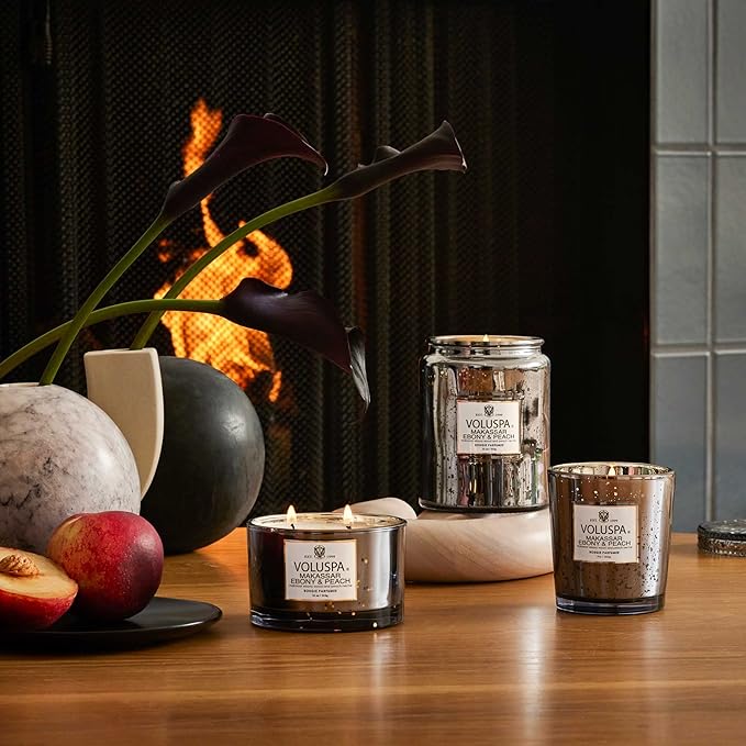 Candle Large - Makassar Ebony and Peach by Voluspa for Unisex - 18 oz Candle