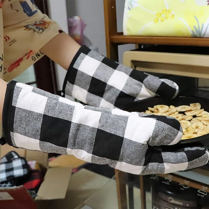 Oven Mitts and Potholders BBQ Gloves-Oven Mitts and Pot Holders with Recycled Infill Silicone Non-Slip Cooking Gloves for Cooking Baking Grilling (4-Piece Set) (Black/White)