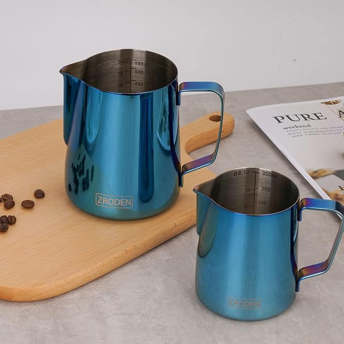 Milk Frothing Pitcher, 20oz Espresso Steaming Pitchers Stainless Steel Cappuccino Coffee Machine Accessories Barista Tools Steam Froth Pitchers Milk Jug Cup with Decorating Pen Latte Art, Blue