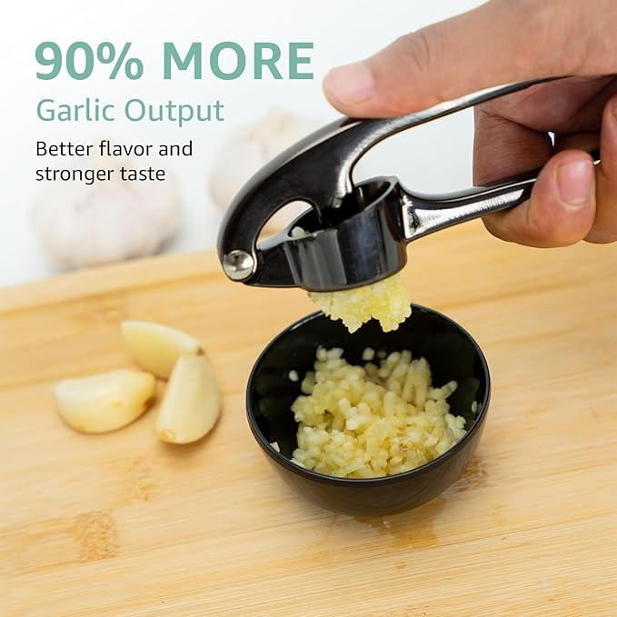 GD Black Garlic Press Crusher Mincer Tool - Stainless Steel Garlic Press, Dishwasher Safe & Rust Proof, Easy-Squeeze Garlic Crusher with Ergonomic Handle - Includes Silicone Peeler & Brush (Black)
