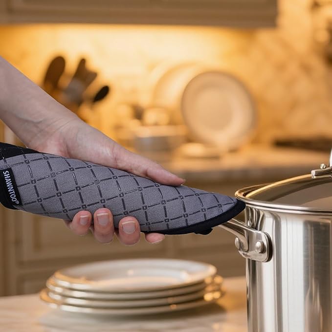 Oven Mitts and Pot Holders Sets 6pcs, Kitchen Oven Glove,High Heat Resistant 550 Degree Extra Long Oven Mitts and Potholders with Non-Slip Silicone Surface for Home Essentials (Grey) (Gray 2)