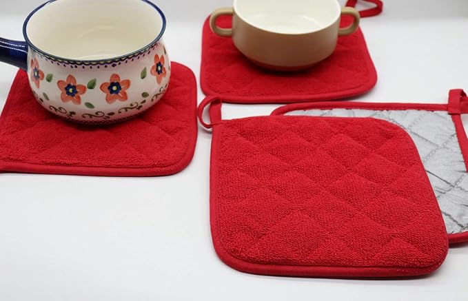 Cotton Pot Holders Cotton Made Machine Washable Heat Resistant Everyday Kitchen Basic Terry Pot Holder, Hot Pads, Trivet for Cooking and Baking Set of 4 (Red)