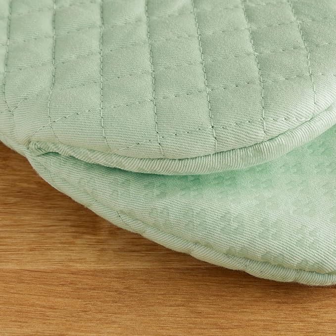 KitchenAid Asteroid Mini Oven Mitt Set, 5.5"x8", Pistachio, 2 Piece