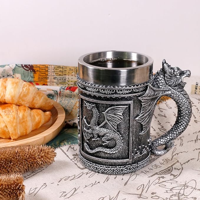 alikiki Dungeons and Dragons Coffee Mug Large - GOT D&D Gaming Beer Mugs Gifts for Men - 21oz Stainless Steel Drinking Tankard Coffee Cup Dragon Gift for Lovers Collector Party Decoration