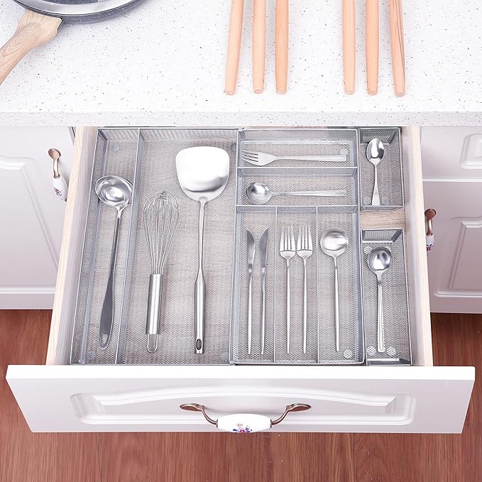 WuGeShop Expandable Silverware Drawer Organizer, Metal Mesh Large Kitchen Flatware Cutlery Tray, Adjustable Kitchen Drawer Organizer for Large Utensils (7+2 Compartment, Silver)