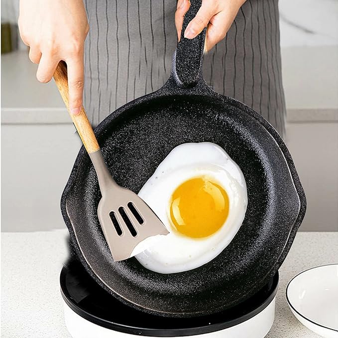 Jim Beam HEA Set of 3 Pre Seasoned Cast Iron Skillets with Even Distribution and Heat Retention-6" 8" 10", 10'', Black,JB0195