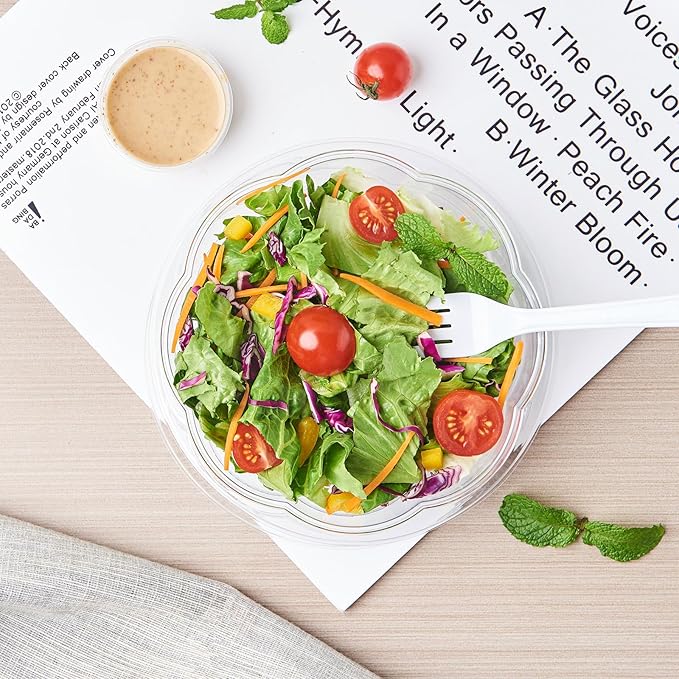 [18 oz. 50 Sets Clear Plastic Salad Bowls with Airtight Lids Disposable To Go Mixing Containers Serving for Fruit, Quinoa, Lunch and Meal Prep