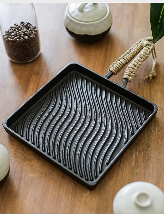 LI-GELISI Cast Iron Grill Pan, Square,Pre-seasoned Profession Steak Skillet,8.6 Inch