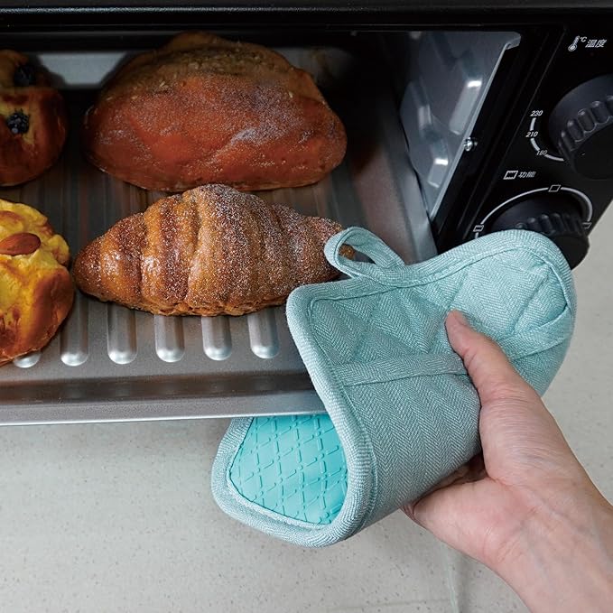 Pot Holders Yarn-Dyed Set of 3 Non Slip Silicone Kitchen Lines Heat Resistant 500℉ Kitchen Gloves BBQ Cooking Baking Cooking Barbecue Microwave Machine Washable (Light Blue Potholders)