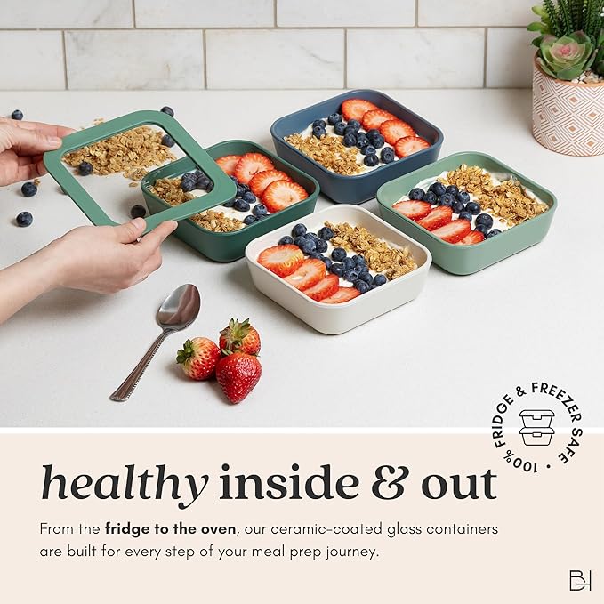 Ceramic Coated Glass Food Storage Container | No PTFE, PFOA, PFAS, and BPA | Reusable Non Toxic Meal Prep Container with Glass Lid | Easy To Store | 5 Cup Square [Onyx]