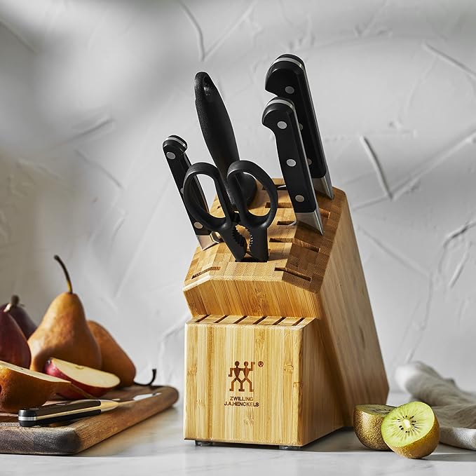 ZWILLING Pro 7-pc Knife Block Set - Bamboo