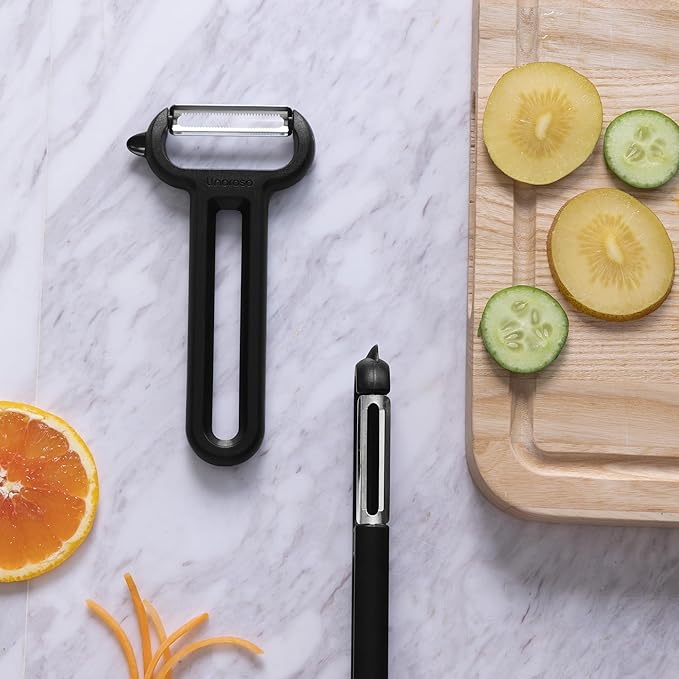 Linoroso 2 Pieces Vegetable Peeler Set with Straight Peeler and Serrated Peeler, Dishwasher Safe Classic Euro Fruit Peeler for Kitchen, Potato Peelers for Peeling veggie and Food, Black