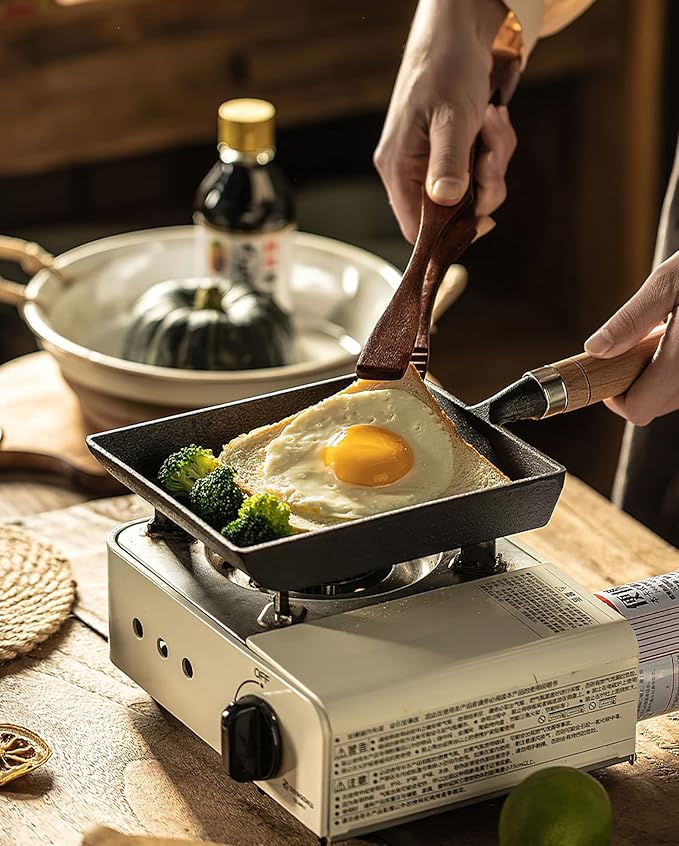 LI-GELISI Pre-Seasoned Cast Iron Tamagoyaki Pan - 9x7 Inch Japanese Rolled Omelet Pan, Non-Stick & Rust-Resistant, Ready to Use with Wood Handle, Works on All Stovetops, Camping & Kitchen